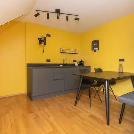 Designer Boutique Trauttmansdorffgasse * Graz