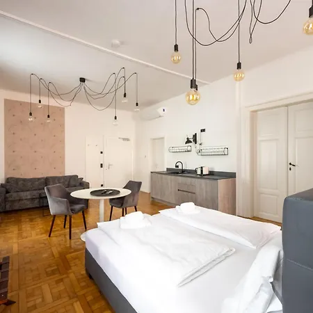 Designer Boutique Trauttmansdorffgasse * Graz