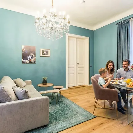 Designer Boutique Trauttmansdorffgasse Graz