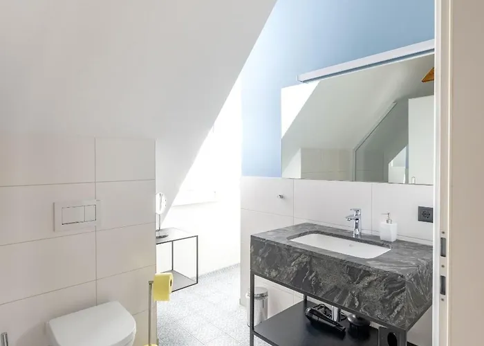 Designer Boutique Trauttmansdorffgasse * Грац